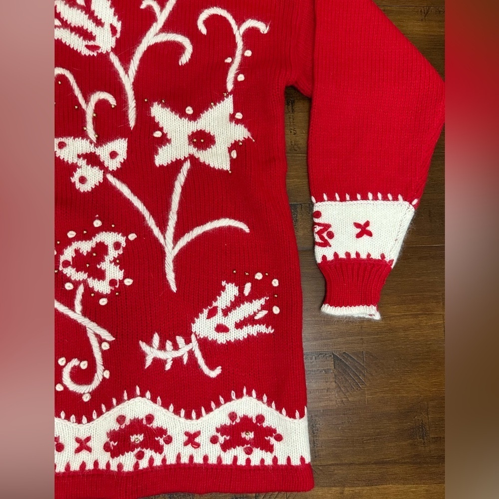 Vintage Dana Scott Mock‎ Neck Sweater Red embroidered Wool, Angora Size Medium - Picture 3 of 7